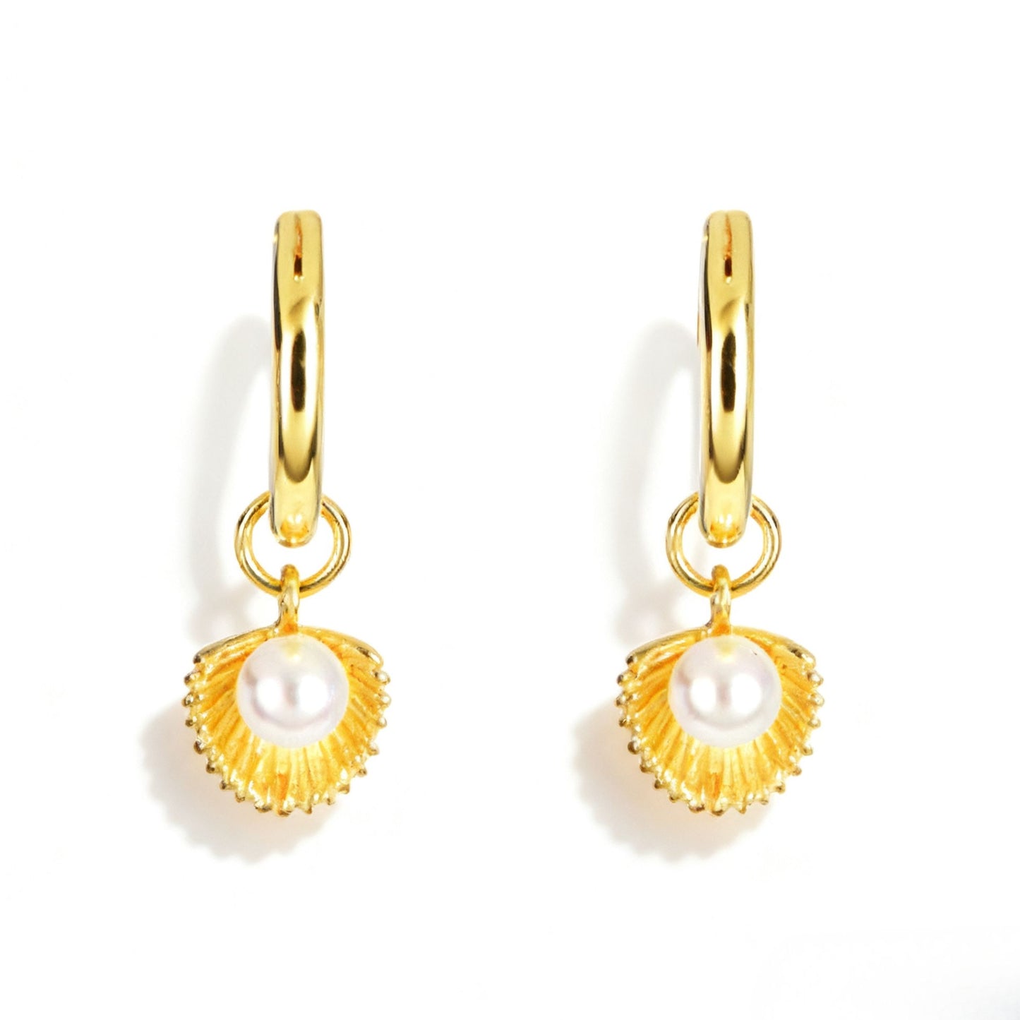 Orecchini Hoop Conchiglia con Perla